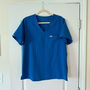 Figs Catarina One Pocket Scrub Top